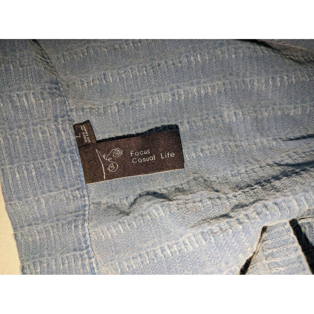 Button down - Picture 4 of 5